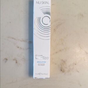 Nu Skin Ideal Eyes LumiSpa Activating Eye Cream